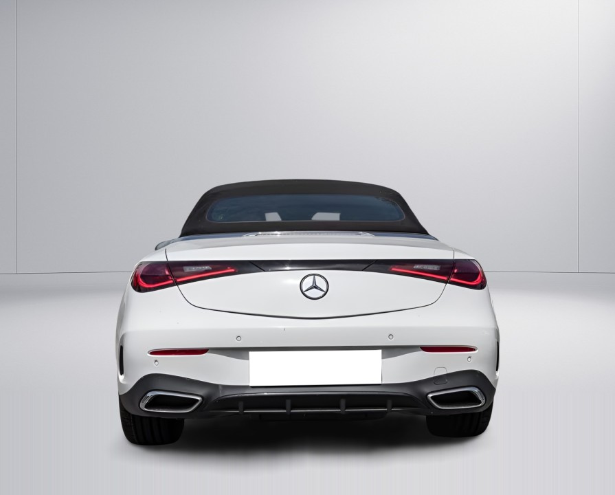 Mercedes-Benz CLE 300 4MATIC Cabrio AMG - foto 7