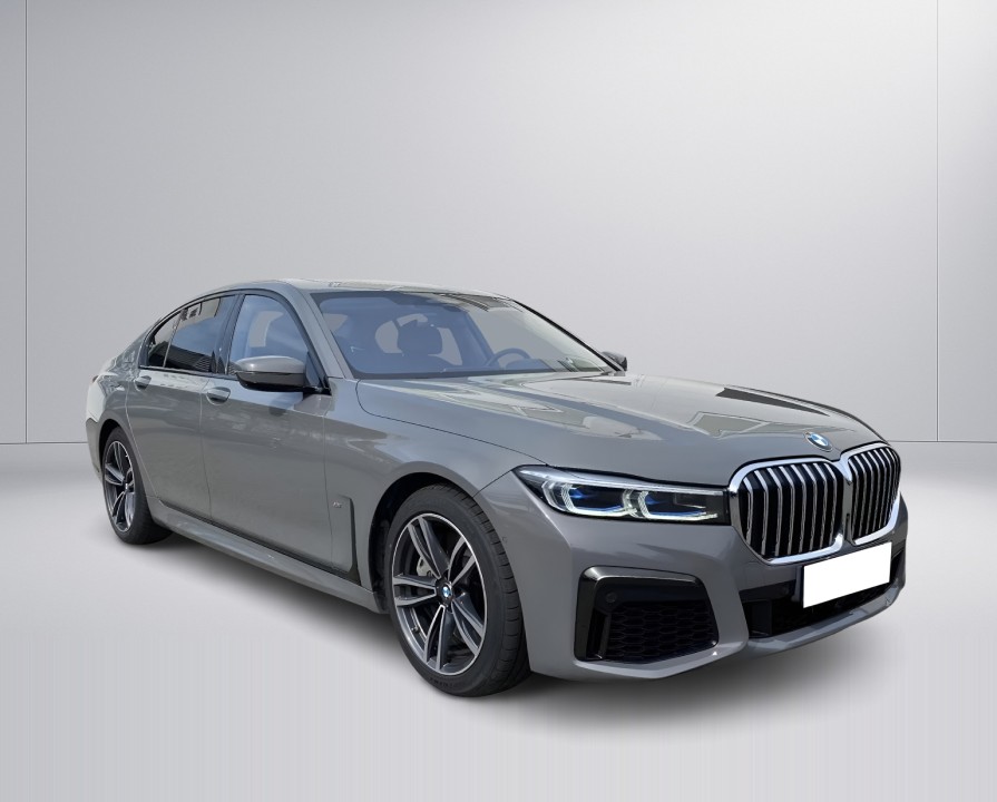 BMW Seria 7 750i xDrive M-Sport