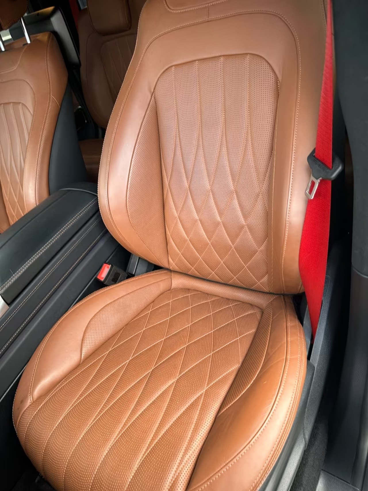 Mercedes-Benz G 400d AMG - foto 10