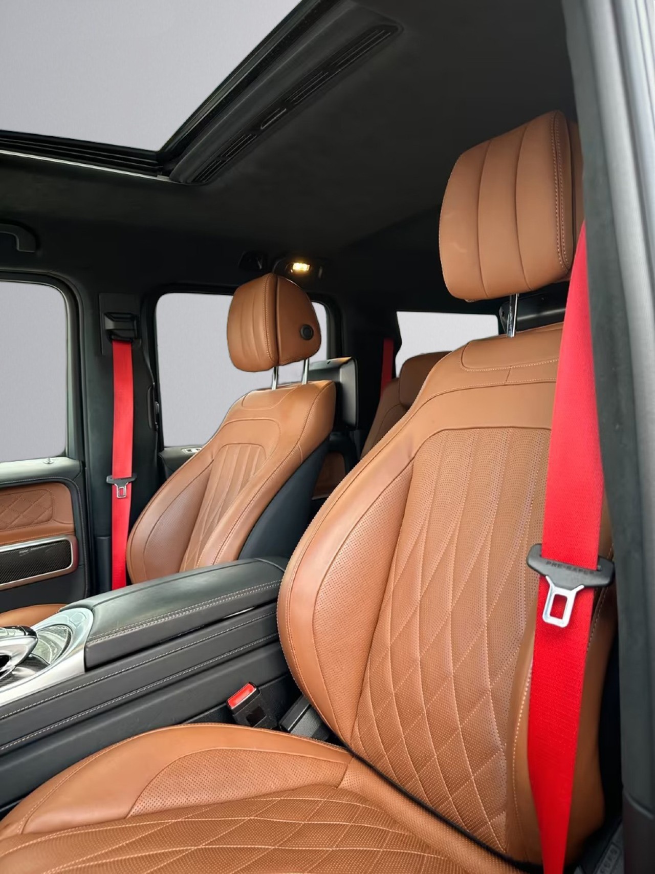 Mercedes-Benz G 400d AMG - foto 9