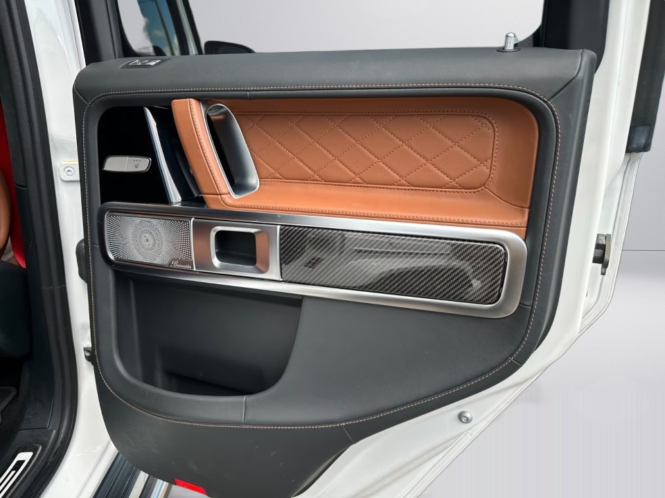 Mercedes-Benz G 400d AMG - foto 18