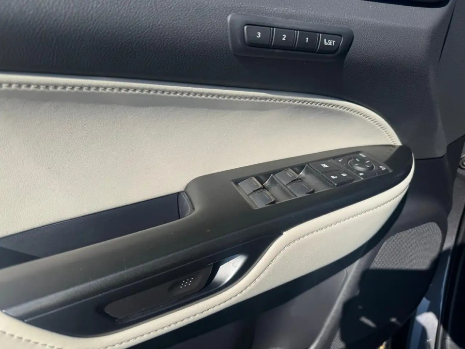 Lexus Seria NX 350h AWD President - foto 13