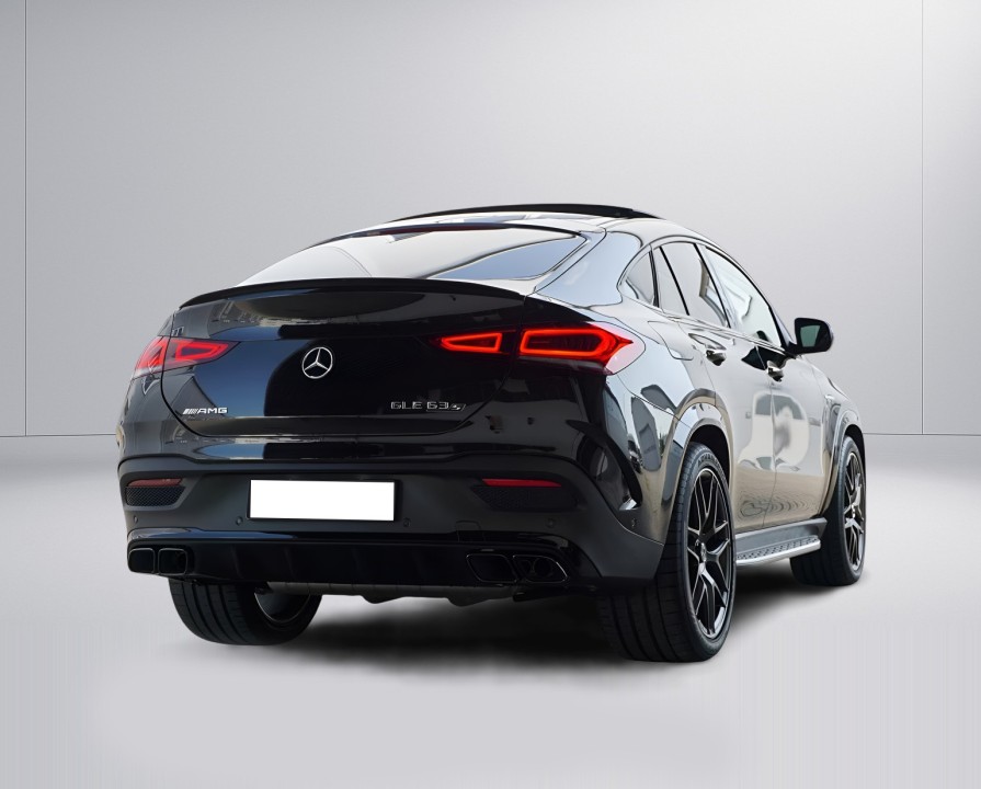 Mercedes-Benz GLE Coupé 63 S AMG 4MATIC (2)