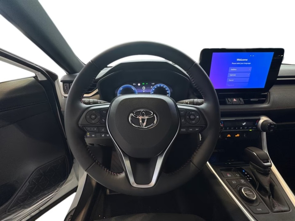 Toyota RAV4 - foto 8