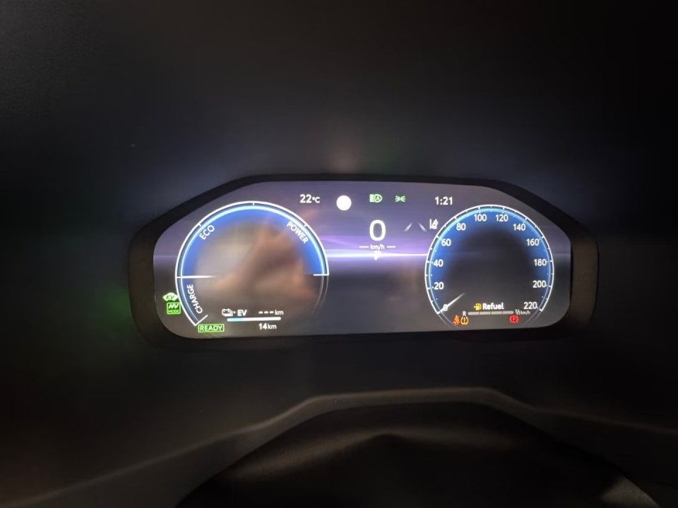 Toyota RAV4 - foto 13