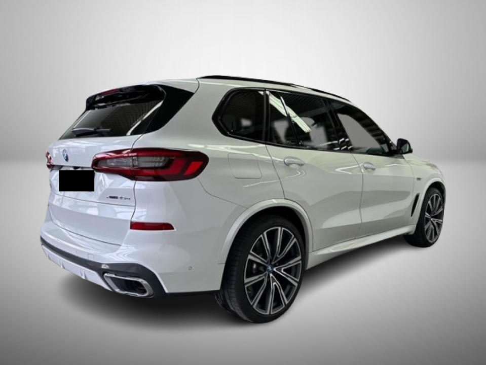 BMW X5 xDrive45e M-Sport (3)