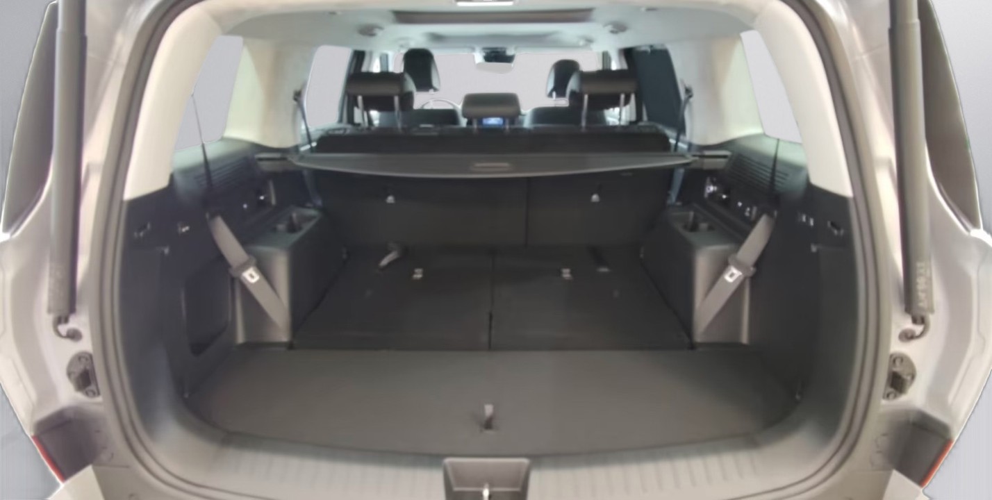 Hyundai Santa Fe - foto 11