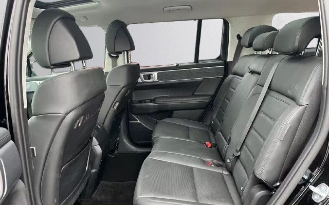 Hyundai Santa Fe - foto 7