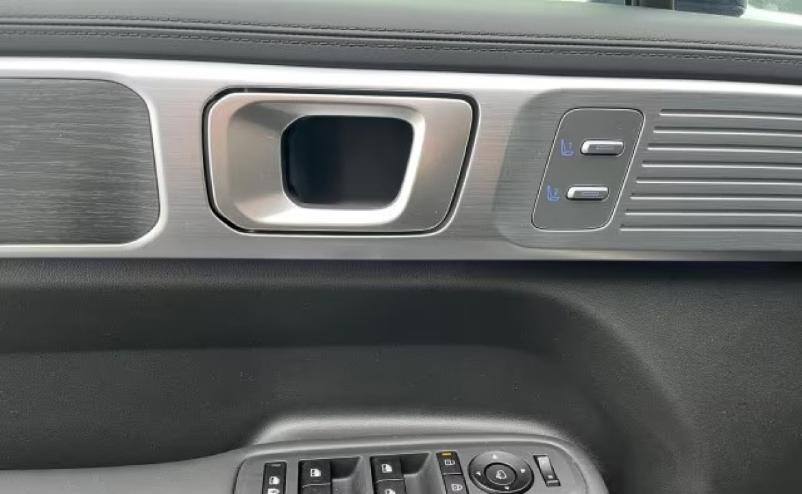 Hyundai Santa Fe - foto 18
