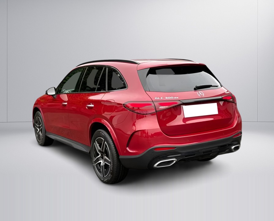 Mercedes-Benz GLC 300de 4MATIC AMG (5)