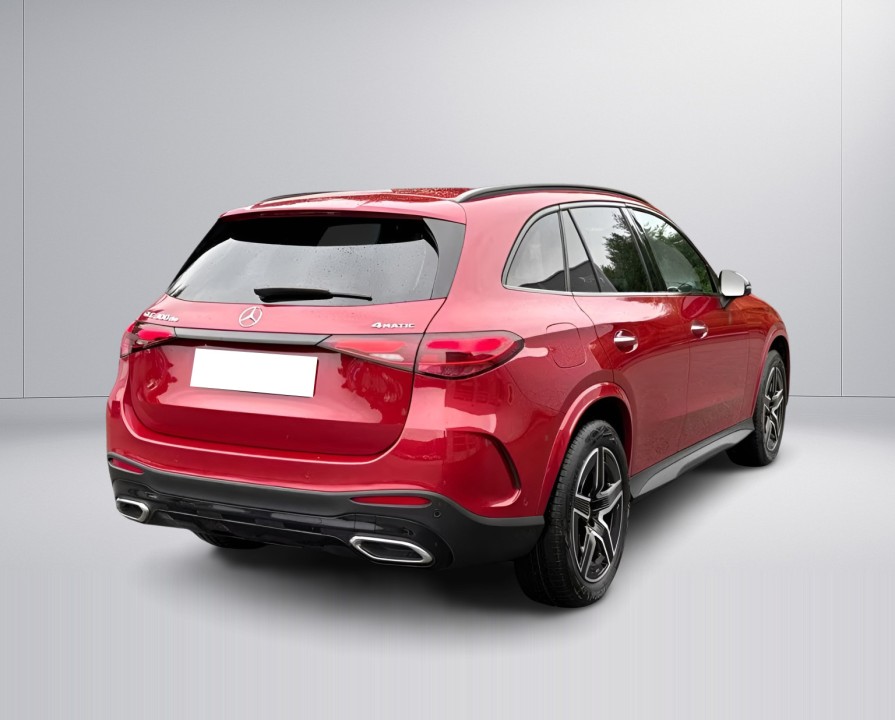 Mercedes-Benz GLC 300de 4MATIC AMG (3)