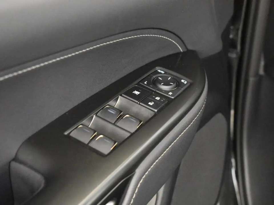 Lexus Seria NX 450h+ AWD Luxury - foto 28