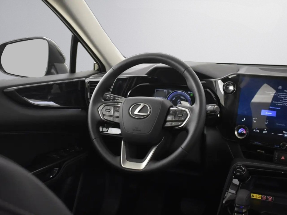 Lexus Seria NX 450h+ AWD Luxury - foto 7