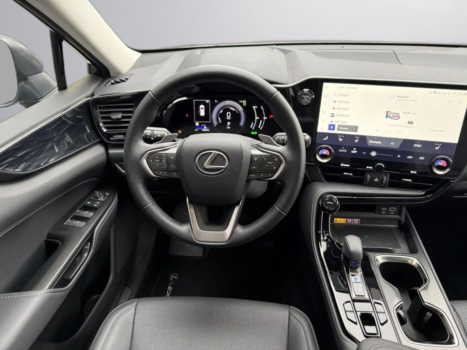 Lexus Seria NX 450h+ AWD Luxury - foto 7