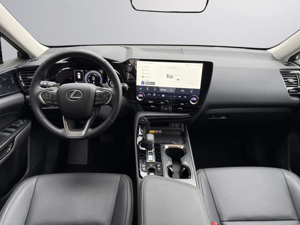 Lexus Seria NX 450h+ AWD Luxury - foto 6