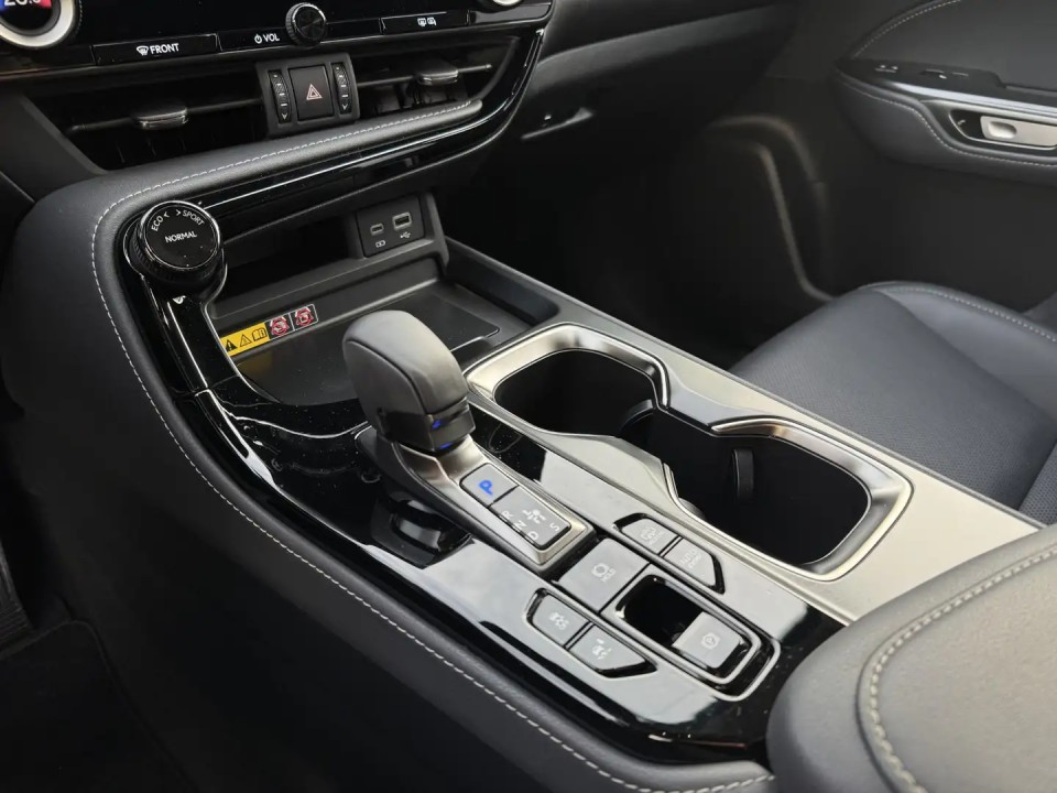 Lexus Seria NX 450h+ AWD Luxury Line - foto 21