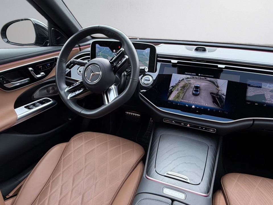 Mercedes-Benz E 220d AMG - foto 12