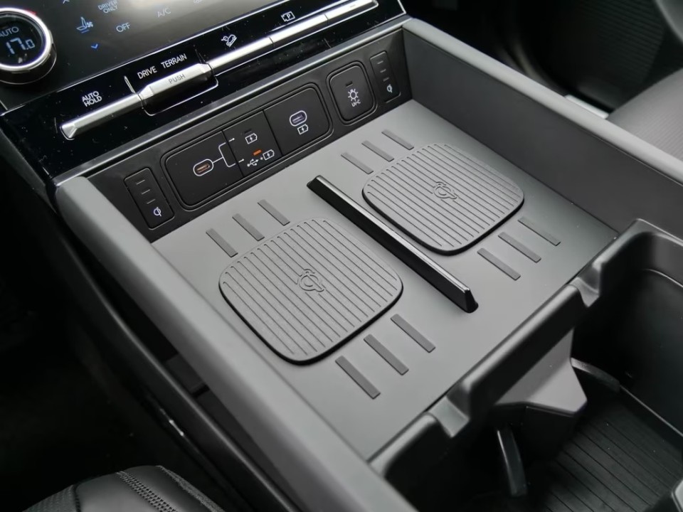 Hyundai Santa Fe - foto 7