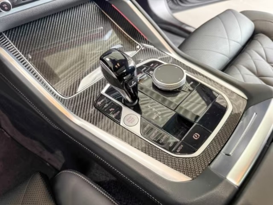 BMW X6 M50i xDrive - foto 14