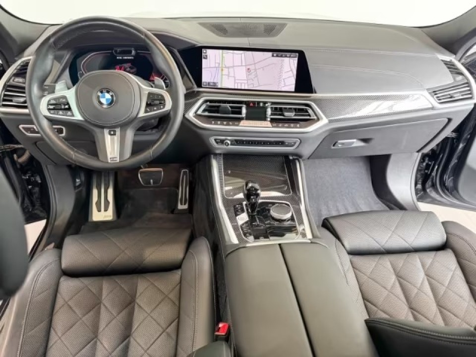 BMW X6 M50i xDrive - foto 11