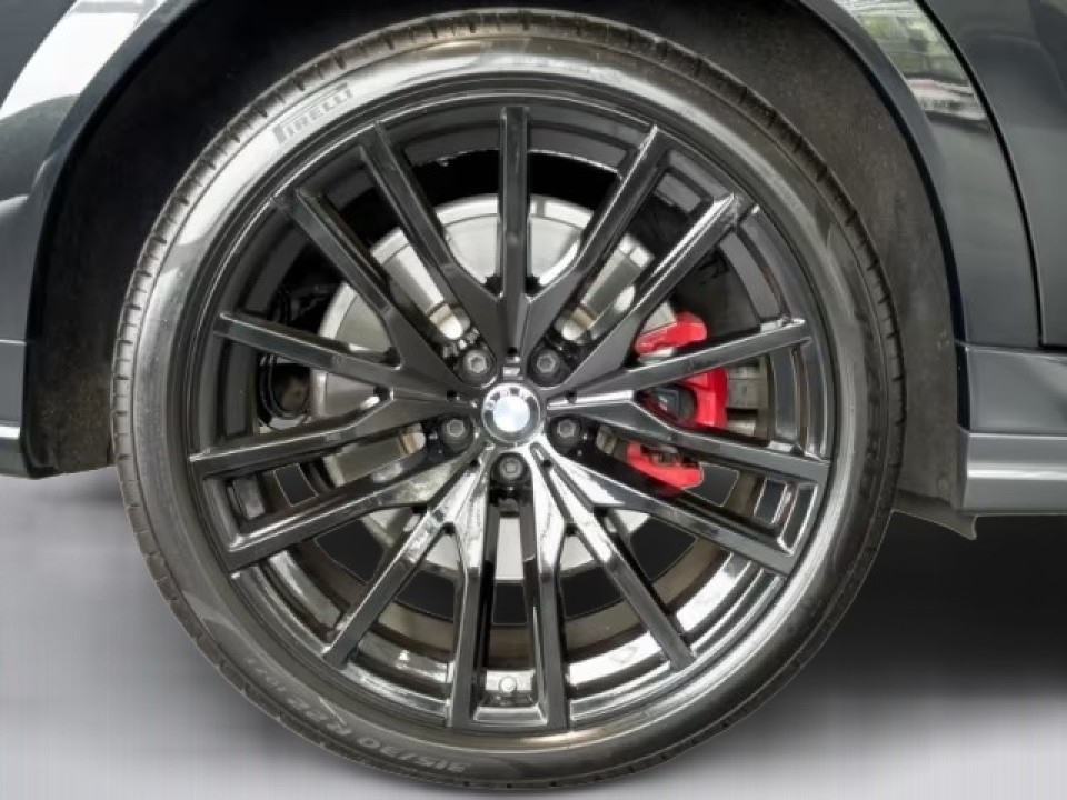BMW X6 M50i xDrive - foto 19
