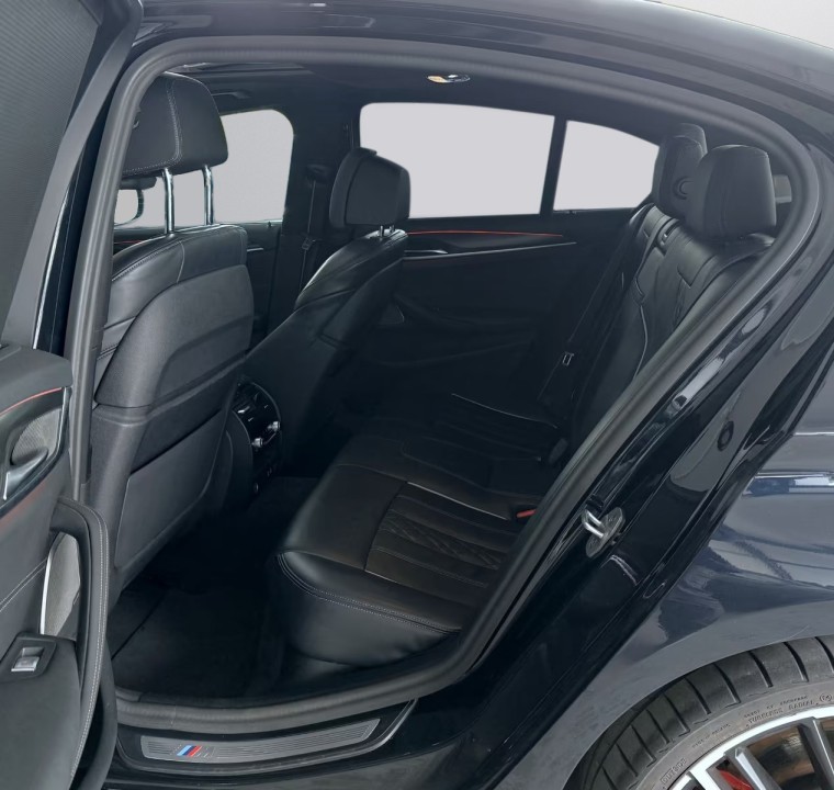 BMW Seria 5 545e xDrive M Sport - foto 18