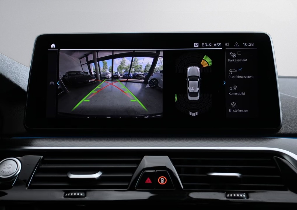 BMW Seria 5 545e xDrive M Sport - foto 18