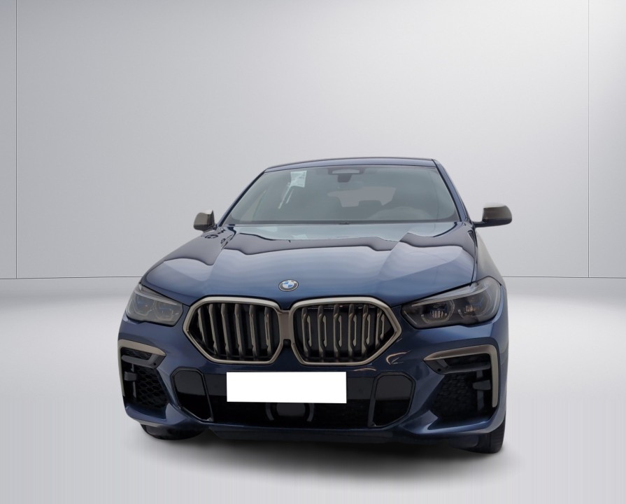 BMW X6 M 50I (2)