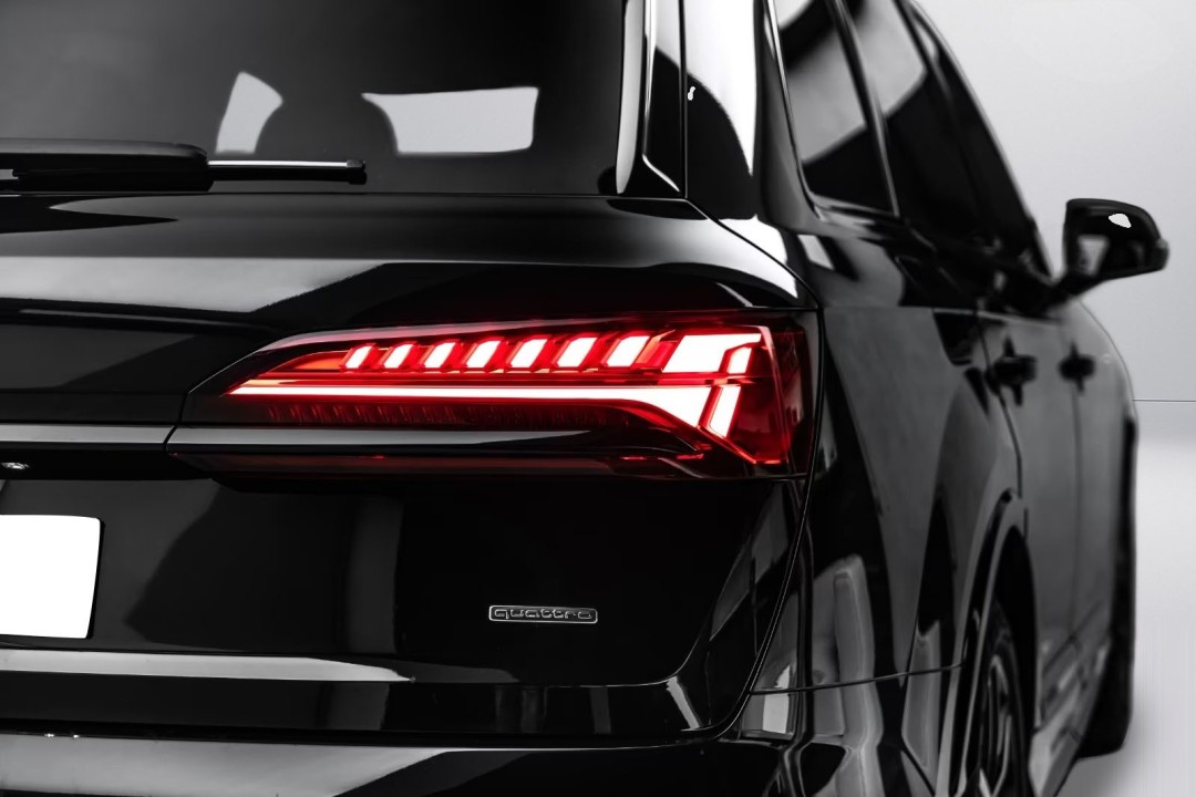Audi Q7 TDI Quattro S line - foto 18