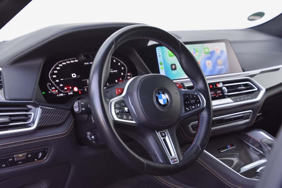 BMW X6 M Competition - foto 12