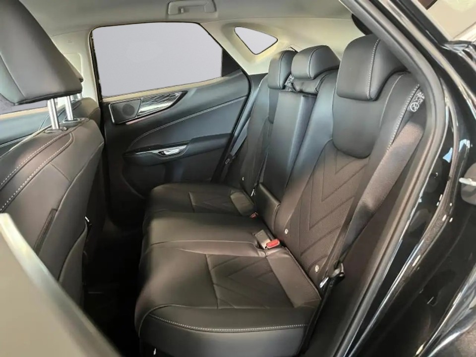 Lexus Seria NX 350h Executive - foto 12