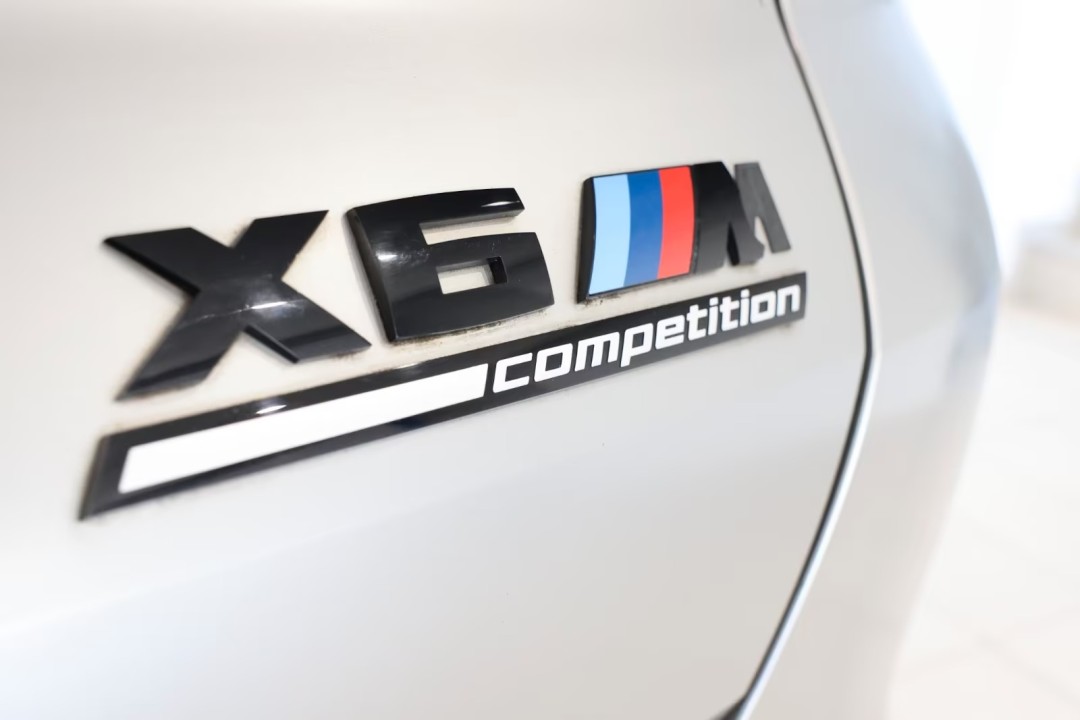 BMW X6 M Competition - foto 37