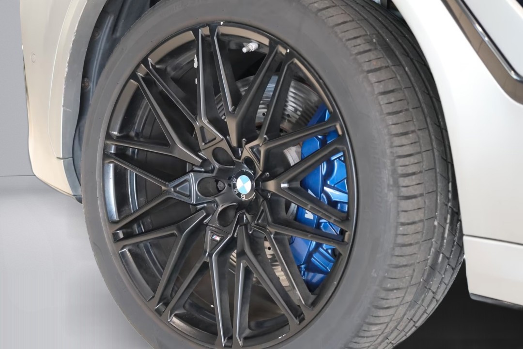 BMW X6 M Competition - foto 38