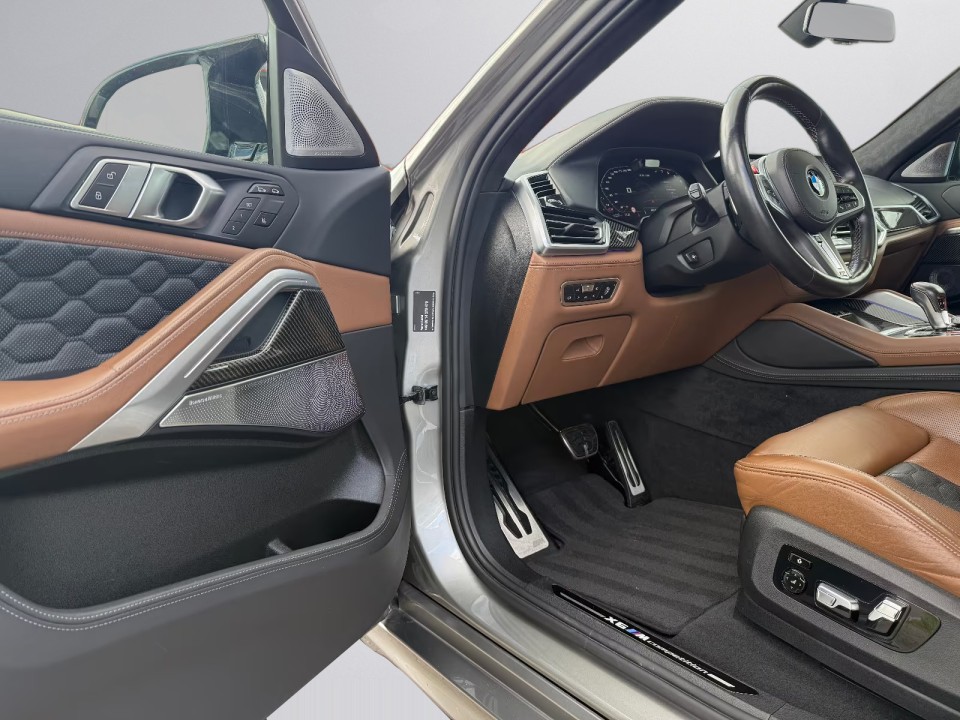 BMW X6 M Competition - foto 23