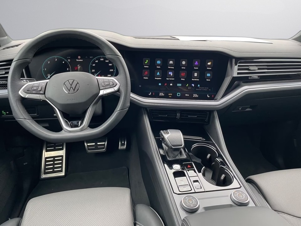 VOLKSWAGEN Touareg 2024 — imagine 16
