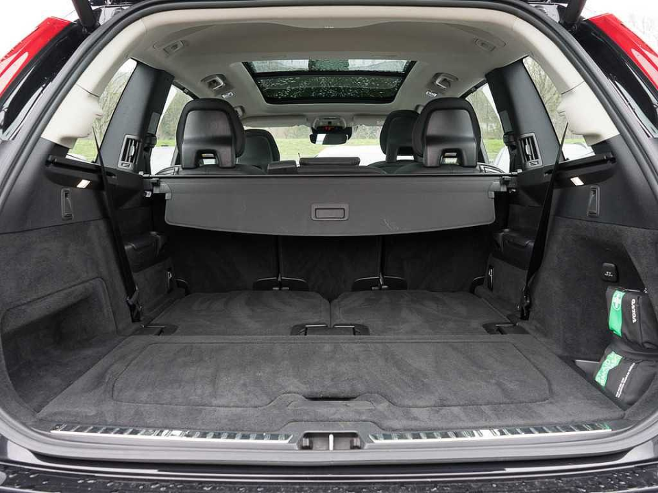 Volvo XC 90 T8 Recharge AWD Inscription Expression - foto 15