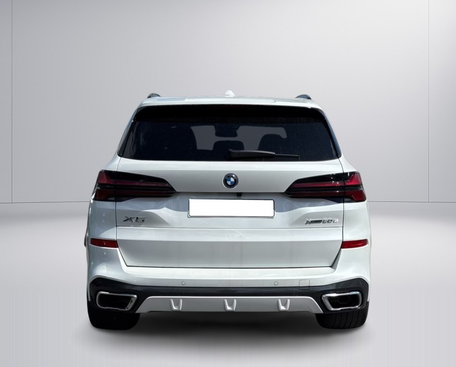 BMW X5 xDrive50e (5)