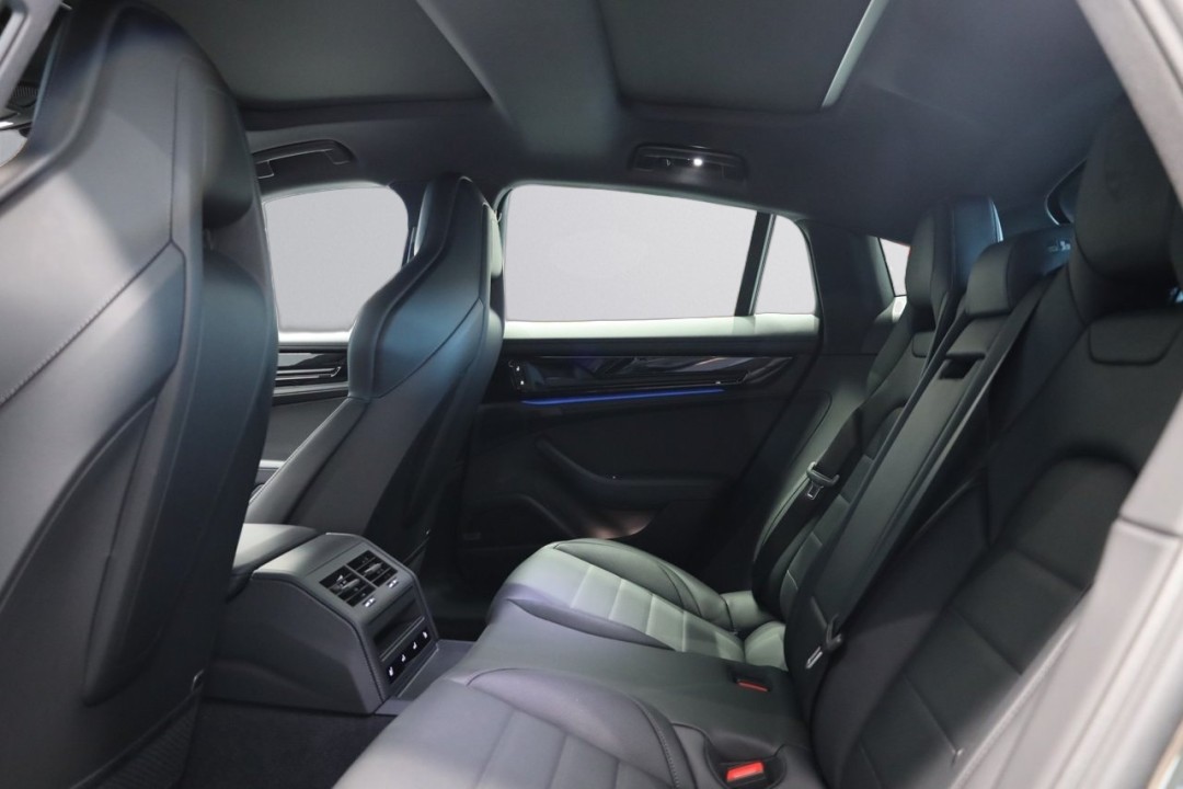 Porsche Panamera 4S E-Hybrid - foto 8