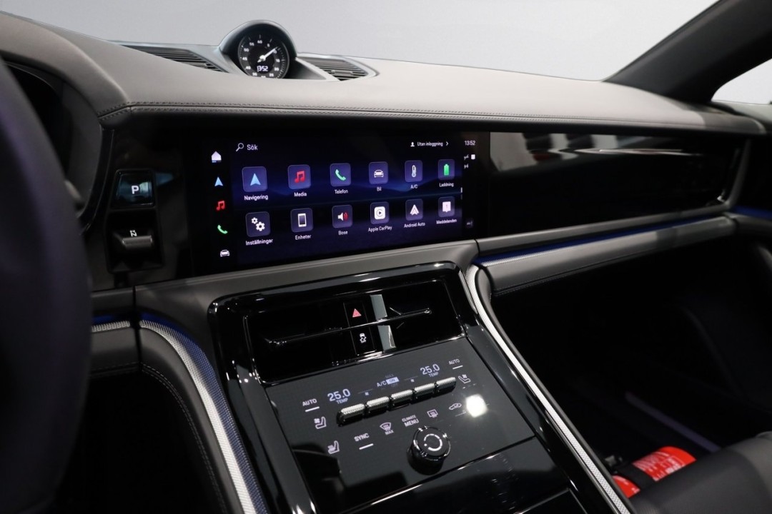 Porsche Panamera 4S E-Hybrid - foto 19