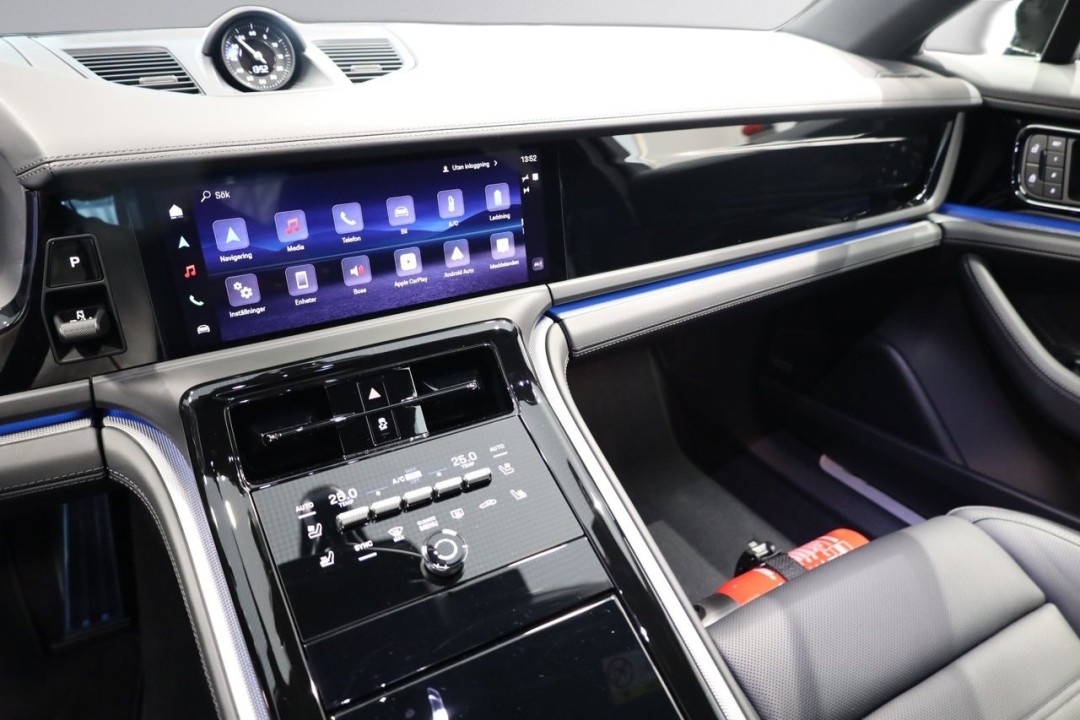 Porsche Panamera 4S E-Hybrid - foto 20