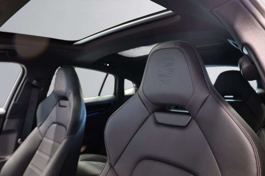 Porsche Panamera 4S E-Hybrid - foto 10