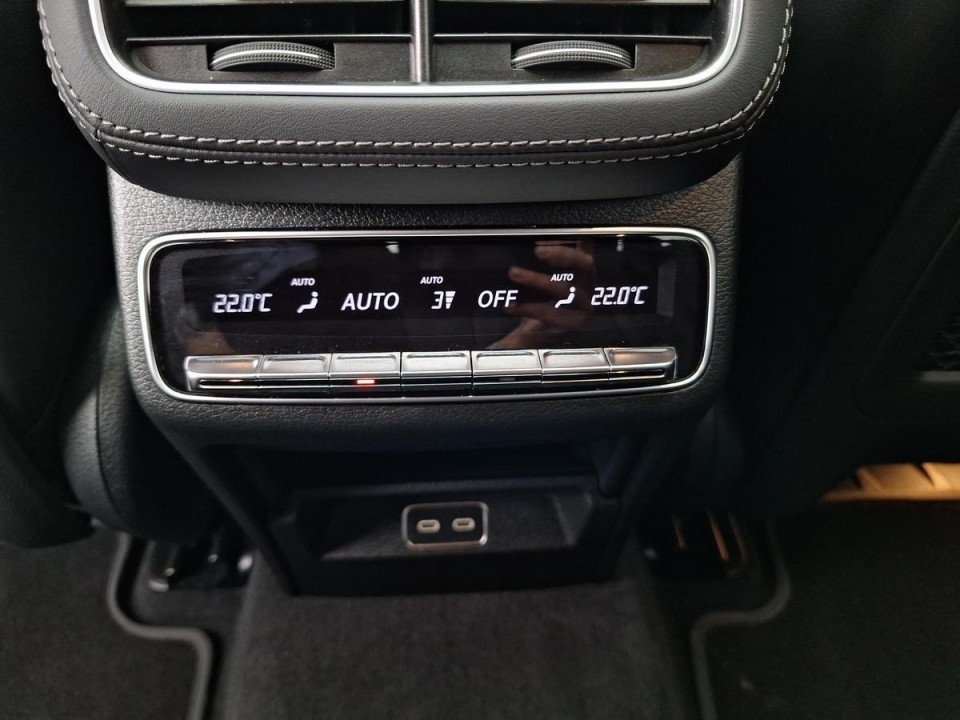 Mercedes-Benz GLE Coupé 53 AMG 4MATIC+ - foto 19