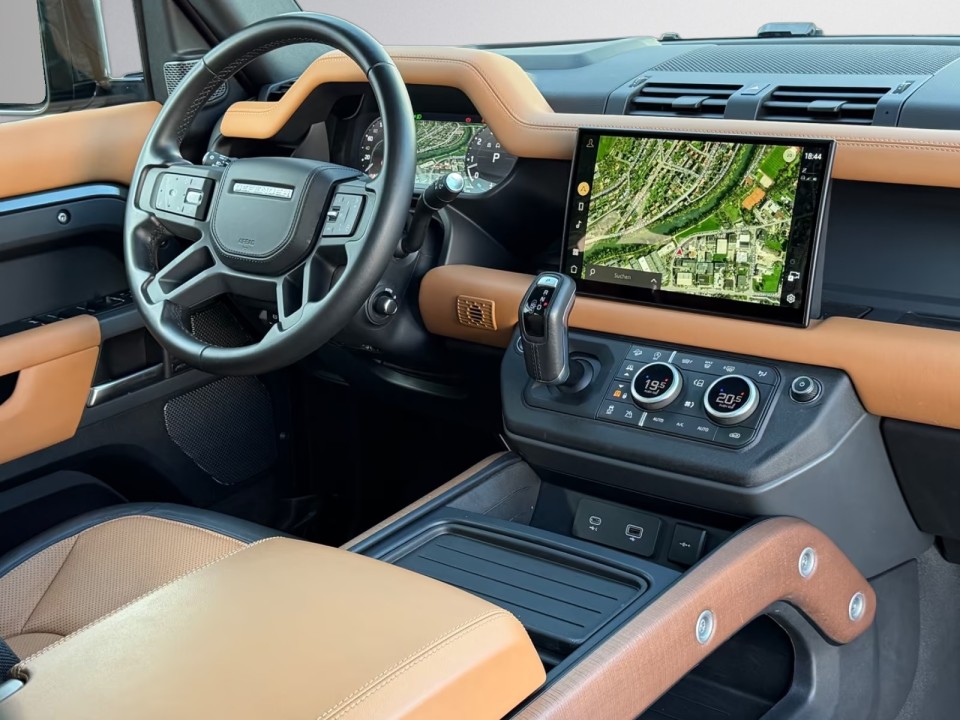 Land Rover Defender P400 - foto 10