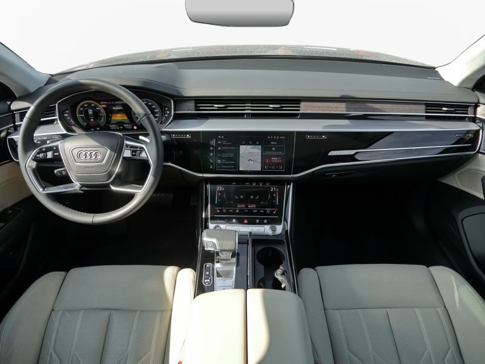 AUDI A8 2024 — imagine 18