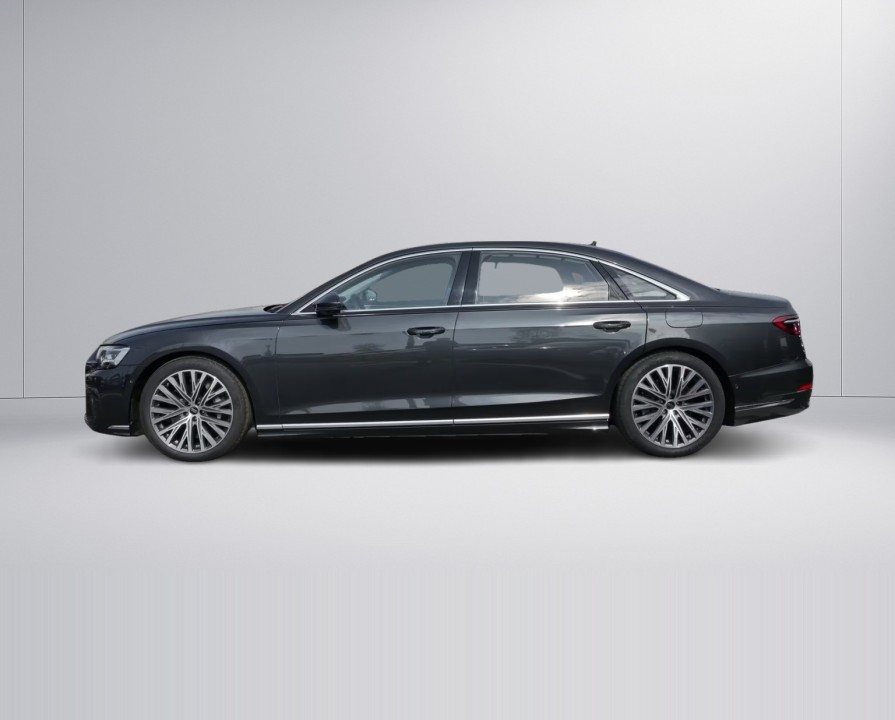 AUDI A8 2024 — imagine 2