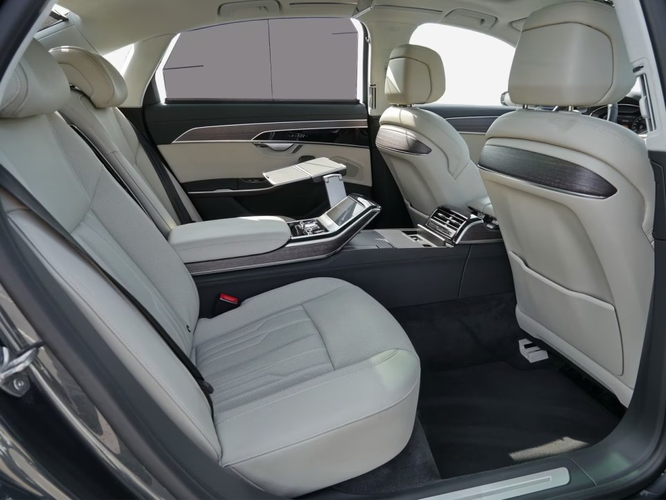 AUDI A8 2024 — imagine 16