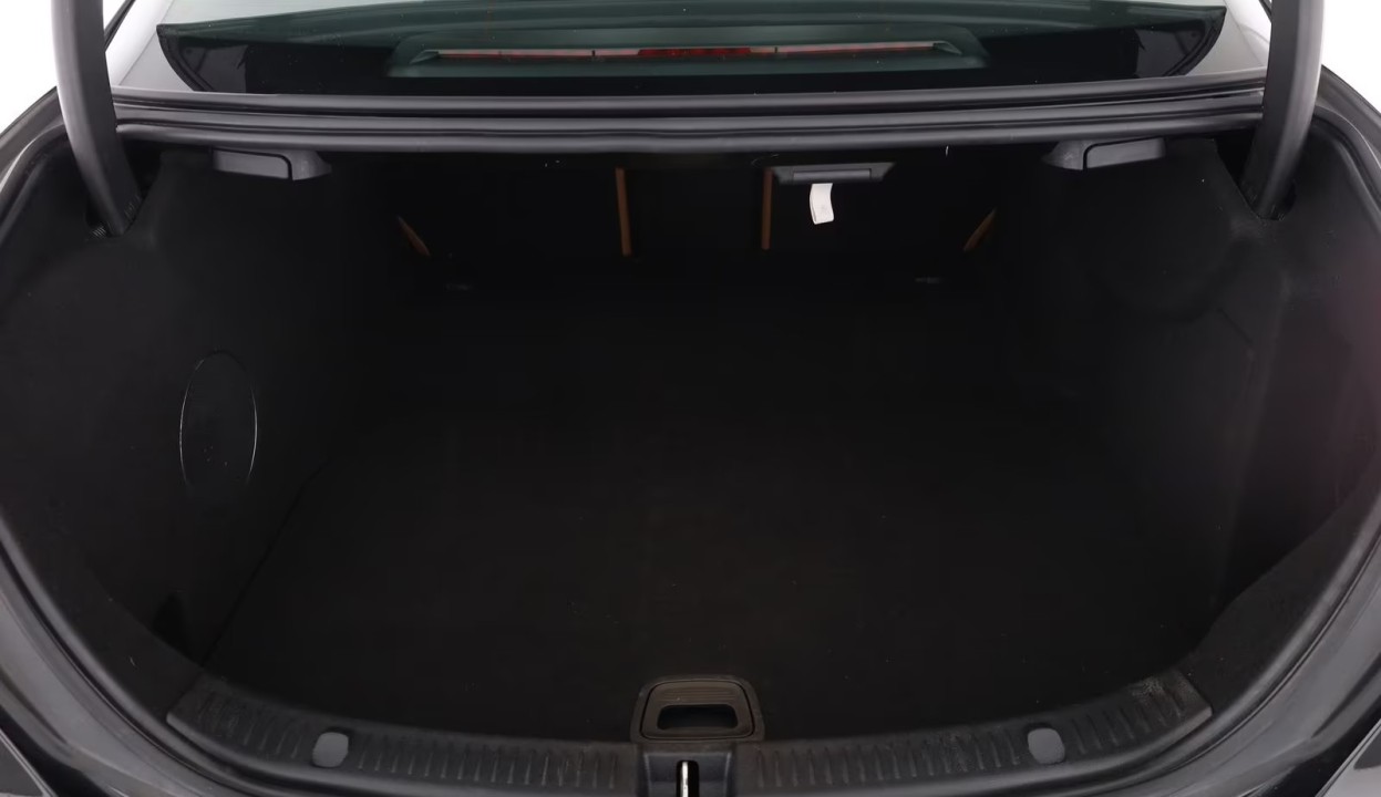 Mercedes-Benz E 220d AMG Line - foto 26