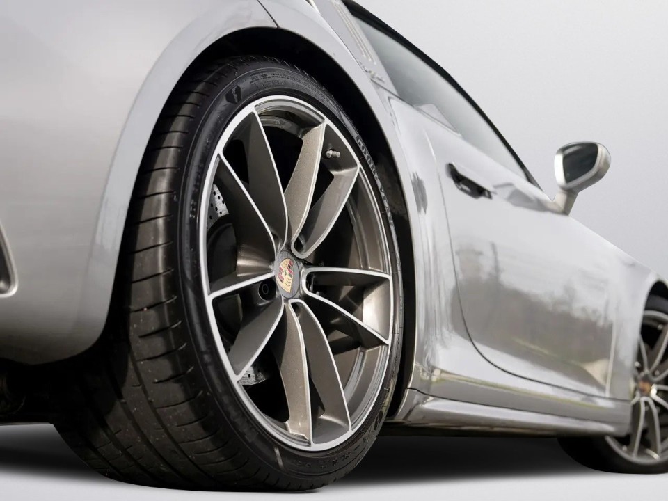 Porsche 911 Targa 4S - foto 32
