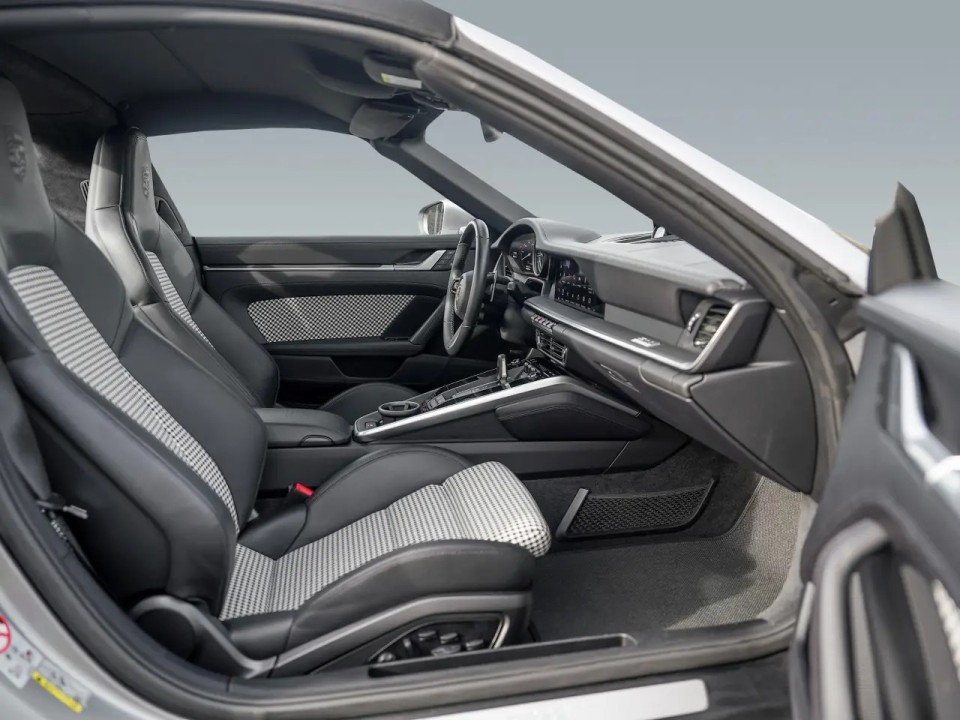 Porsche 911 Targa 4S - foto 10