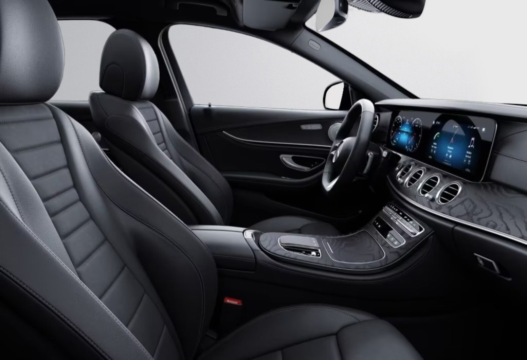 Mercedes-Benz E 220d AMG Line - foto 7